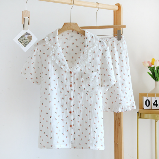 Japanese new style summer cotton short-sleeved shorts pajamas suit women double gauze cute strawberry thin home service women